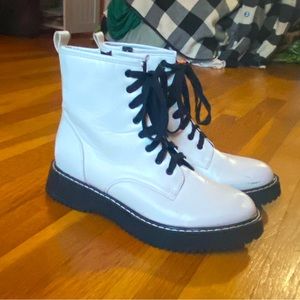 Madden NYC Keen Women’s Combat Boots — White — Size 8.5